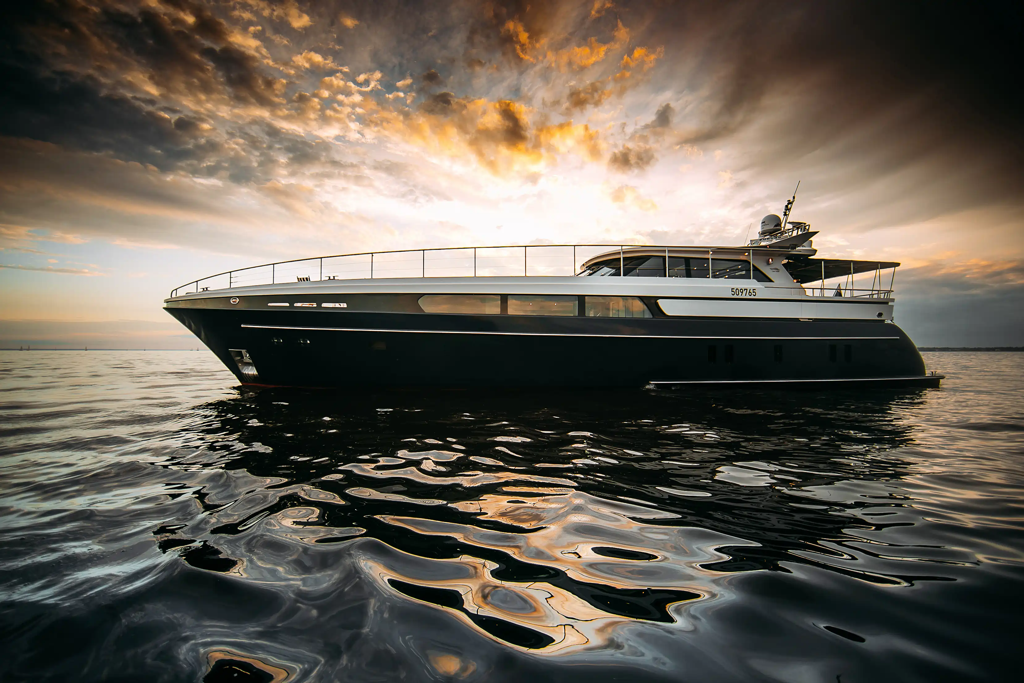 Яхта Atlantis 3 (Атлантис 3) image- 3